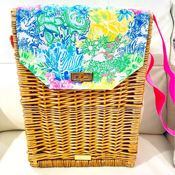 Lilly Pulitzer Wine Tote 🍷 - Picture 2 of 6